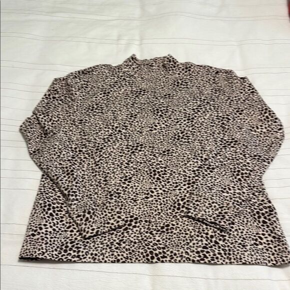 Lands' End Tops - Lands' End Leopard Animal Print Womens Top Small Mock Turtle Neck Shirt Brown